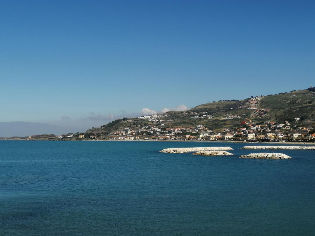 Panoramic Apartments In Villa In Center "The Beach And The Cliff" 1 Agropoli Zewnętrze zdjęcie