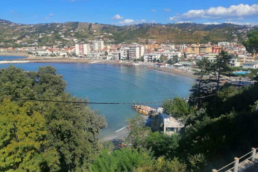 Panoramic Apartments In Villa In Center "The Beach And The Cliff" 1 Agropoli Zewnętrze zdjęcie