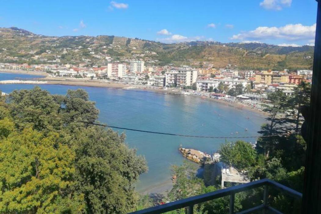 Panoramic Apartments In Villa In Center "The Beach And The Cliff" 1 Agropoli Zewnętrze zdjęcie
