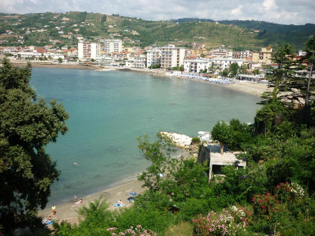 Panoramic Apartments In Villa In Center "The Beach And The Cliff" 1 Agropoli Zewnętrze zdjęcie
